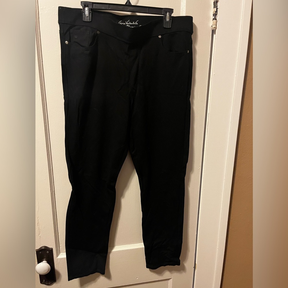 Gloria Vanderbilt Pull On Pant